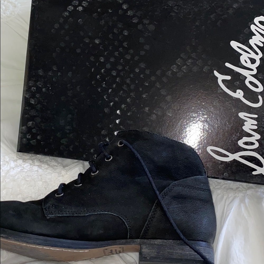 Sam Edelman Lace up booties
